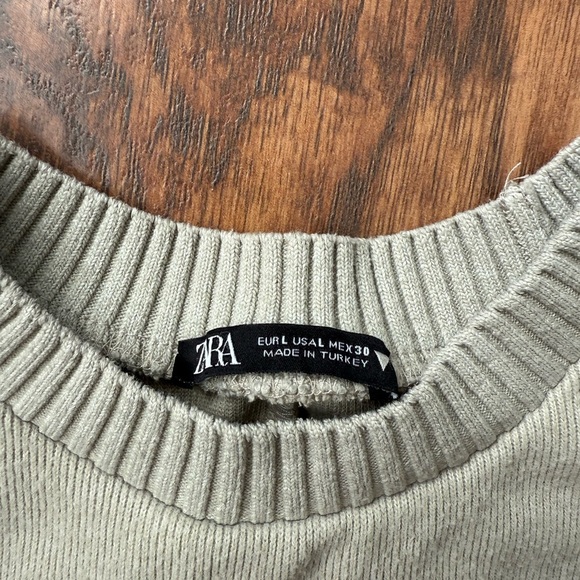 Zara Gray Crew Neck Sweater - Picture 5 of 5